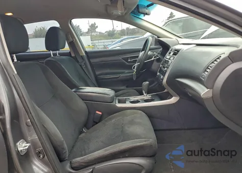 2015 Nissan Altima 2.5 from USA, damaged, VIN 1N4AL3APXFC438871